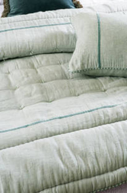 Show additional image 0